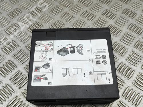 Used Electronic module AUDI A1 (8X1, 8XK) 1.4 TDI (90 hp) 30118118