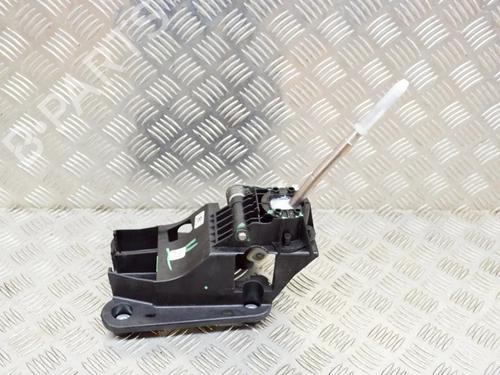 Used Gear lever Gear lever PEUGEOT 2008 I (CU_) 1.2 VTi (82 hp) 8145860 8145860