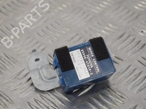 Used Electronic module TOYOTA PRIUS Liftback (_W2_) 1.5 Hybrid (NHW20_, NHW20R) (112 hp) 6736214