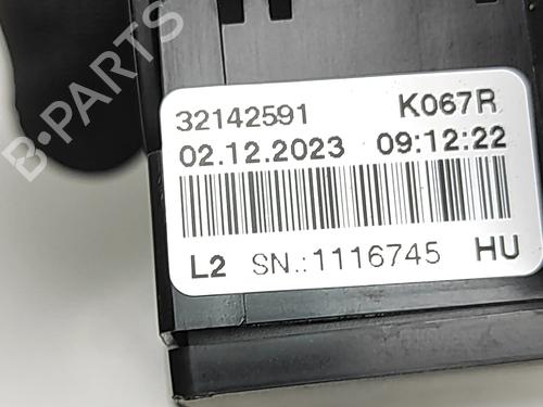 Fuse box VOLVO V90 II Estate (235) B6 Mild-Hybrid AWD | BP31217142E1