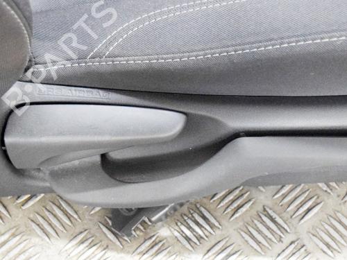 Right front seat TOYOTA YARIS (_P13_) 1.5 Hybrid (NHP130_) | BP10074842C16 