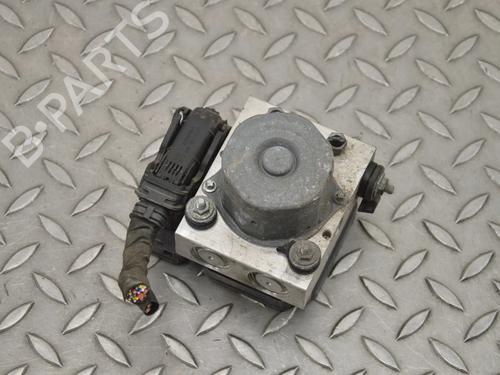 Used ABS pump ABS pump MERCEDES-BENZ SL (R231) 400 (231.465) (333 hp) 33356754 33356754