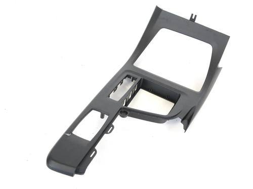 Used Middle console BMW X1 (F48) sDrive 20 d (190 hp) 30207440