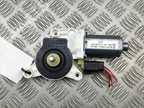 Left front window motor CHRYSLER GRAND VOYAGER V (RT) 2.8 CRD | BP30108509E21