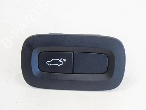 Used Switch Switch VOLVO S90 II (234) D4 (190 hp) 8834085 8834085