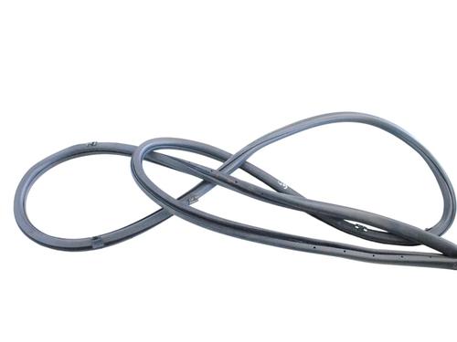 Used Rubber door seal Rubber door seal LEXUS RX (_L2_) 450h AWD (GYL25_, GYL26_, GYL25, GYL26, GYL25R, GYL26R) (313 hp) 33364261 33364261