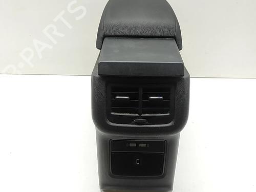 Armrest / Center console SEAT ATECA (KH7, KHP) 1.5 TSI | BP31297487I20
