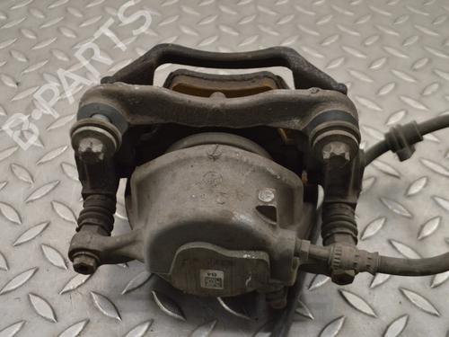 Right front brake caliper BMW 5 (G30, F90) 525 d | BP30229583M104