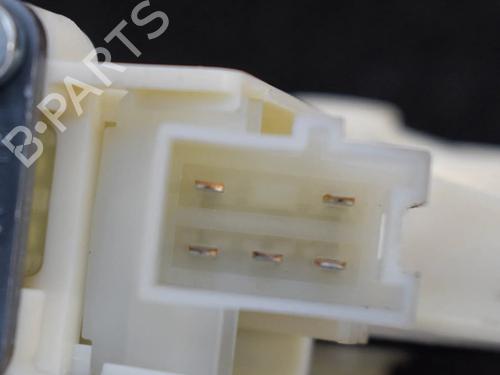 Right front window motor MERCEDES-BENZ GLA-CLASS (X156) GLA 200 (156.943) | BP6748292E20