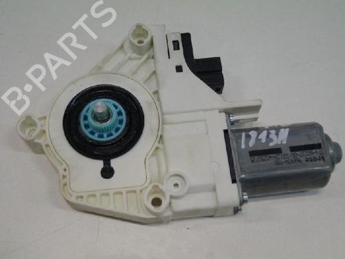 Used Right front window motor AUDI Q5 (8RB) 2.0 TFSI quattro (211 hp) 6728584