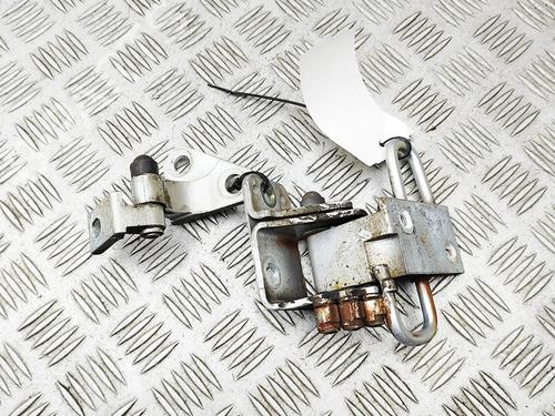 Used Hinge/Door check strap VW PASSAT B7 (362) 2.0 TDI (140 hp) 31748683