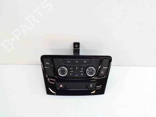 AC Styreenhet / Manøvreringsenhet OPEL MOKKA / MOKKA X (J13) 1.4 (_76) (140 hp) 10707308