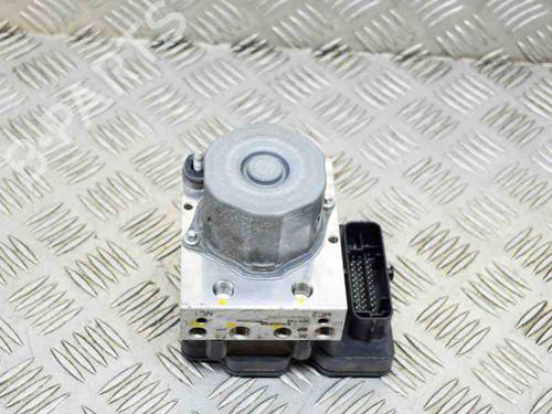 Used ABS pump MASERATI QUATTROPORTE VI 3.8 GT S (530 hp) 8354267