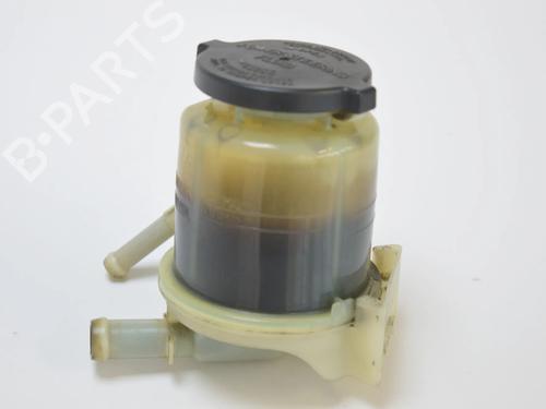 Servolenkungsbehälter für LEXUS RX (_U3_) 300 (MCU35_, MCU35R) (204 hp) 30240128