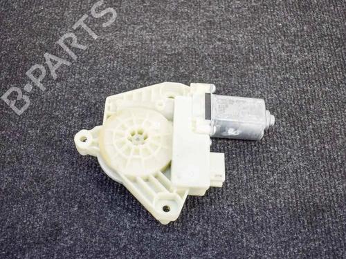 BP6747543E21 main image