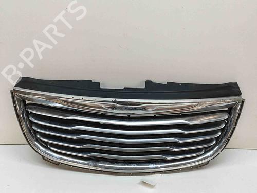 Used Grille CHRYSLER GRAND VOYAGER V (RT) 2.8 CRD (163 hp) 28437245