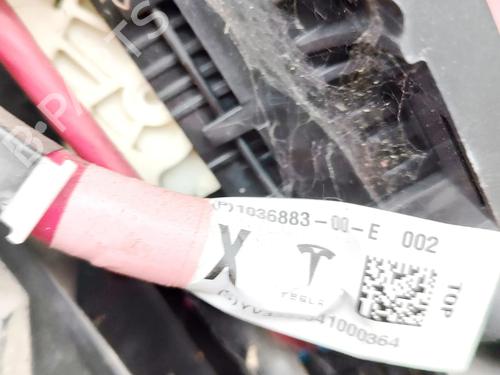 Fuse box TESLA MODEL X (5YJX) P90D AWD | BP36470588E1 - Image 6
