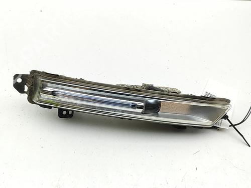 Used Right daytime light Right daytime light JAGUAR F-PACE (X761) 2.0 TD4 AWD (180 hp) 33291707 33291707