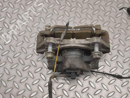Left front brake caliper LAND ROVER RANGE ROVER VELAR (L560) 2.0 D180 TD4 4x4 | BP30237259M105