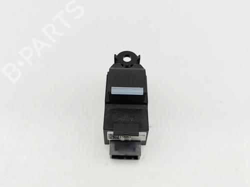 Used Left front window switch LAND ROVER DISCOVERY V (L462) 3.0 Td6 4x4 (258 hp) 30130963