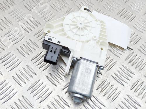 Right rear window motor TESLA MODEL Y (5YJY) EV Performance All-wheel Drive | BP38782968E22 - Image 4