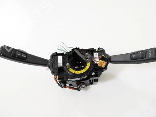 switch-volvo-xc60-i-suv-156-d5-awd-volvo-31275025-2008-2009-2010-2011-2012-2013-2014-2015-2016-2017-9898778 main image