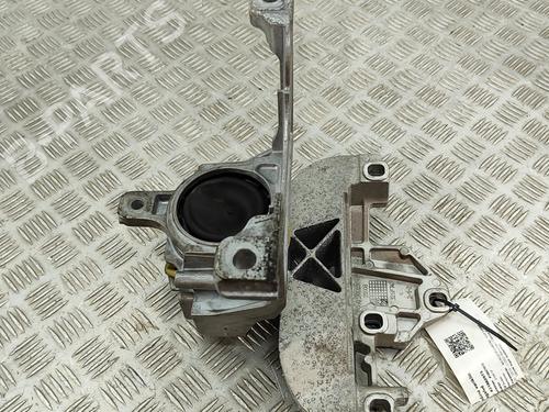 Engine mount MERCEDES-BENZ CLA (C118) CLA 200 (118.387) | BP28438379M89 