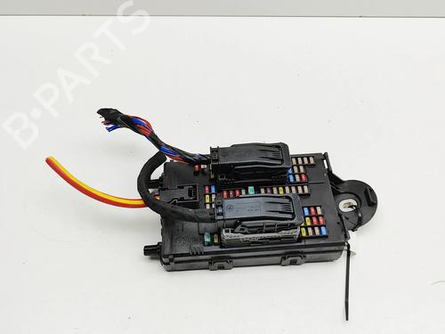 Sikringsdåse VOLVO V90 II Estate (235) D4 (190 hp) 32680611