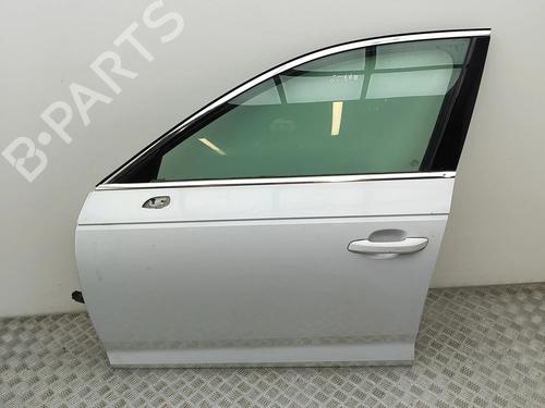 Dør venstre fortil Dør venstre fortil AUDI A4 B9 (8W2, 8WC) 2.0 TFSI (190 hp) 33797786 33797786