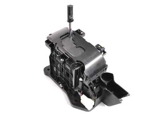 Used Gear lever SSANGYONG TIVOLI 1.6 (126 hp) 30225366