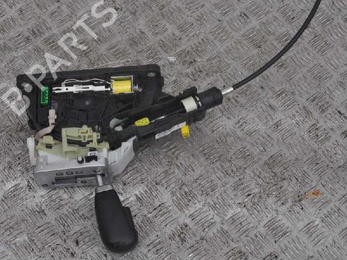 Used Gear lever VOLVO V60 I (155) D5 (215 hp) 6728374