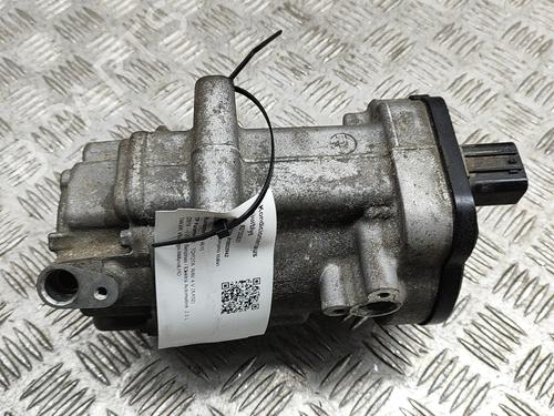 Used AC compressor TOYOTA RAV 4 V (_A5_, _H5_) 2.5 Hybrid AWD (AXAH54, AXAL54) (222 hp) 28550948