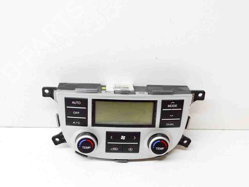 Used Climate control HYUNDAI SANTA FÉ II (CM) 2.2 CRDi 4x4 (155 hp) 8624721