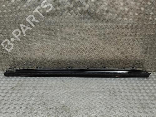 Faldon izquierdo MERCEDES-BENZ A-CLASS Saloon (V177) A 250 e (177.185) (218 hp) 31762662