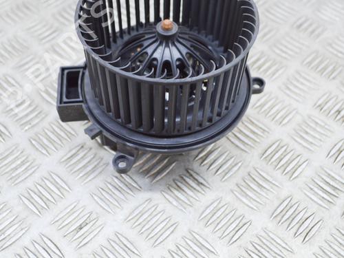 Heater blower motor JEEP COMMANDER (XK, XH) 3.0 CRD 4x4 | BP11814849M62 