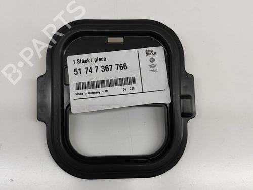 BP24306718O1 main image