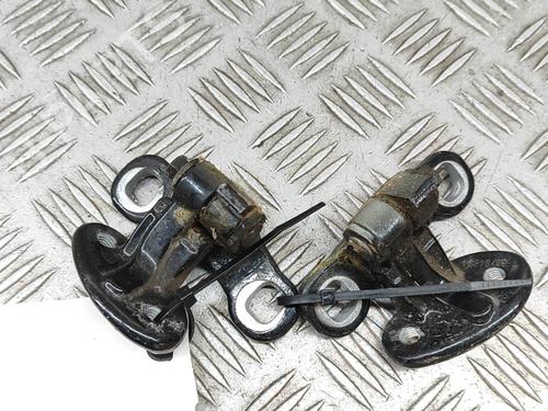 Used Hinge/Door check strap VOLVO V50 (545) D2 (114 hp) 28546575