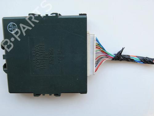 Used Electronic module Electronic module LEXUS IS II (_E2_) 220d (ALE20) (177 hp) 9863110 9863110
