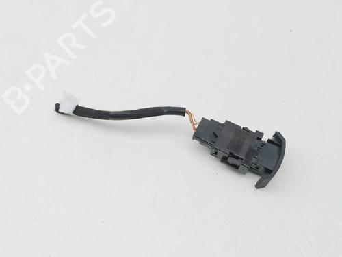 Warning switch TOYOTA bZ4X (_EAM1_) EV (XEAM10) | BP39381449I22 - Image 2