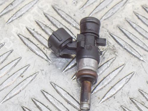 Used Injector Injector VW GOLF VII (5G1, BQ1, BE1, BE2) 2.0 GTI (220 hp) 7266721 7266721