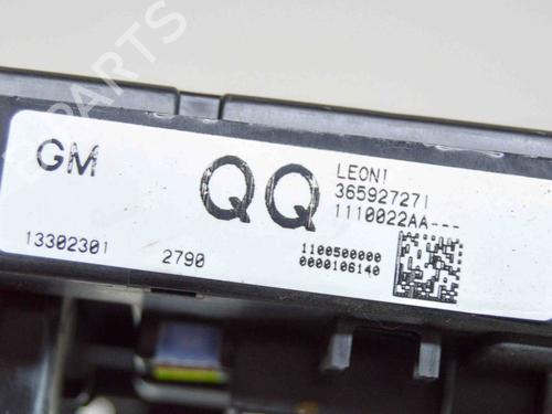Fuse box OPEL ASTRA J (P10) 2.0 CDTI (68) | BP12175066E1