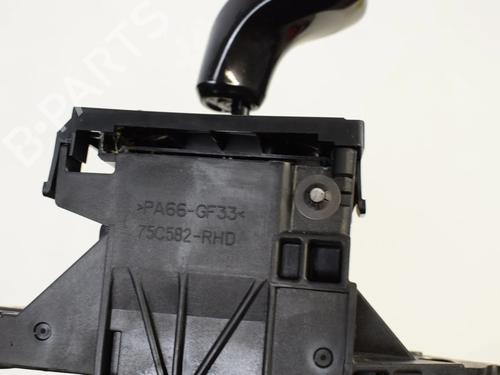 Gear lever TOYOTA AURIS (_E18_) 1.8 Hybrid (ZWE186_, ZWE186R) | BP30266744M90 