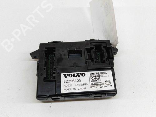 Used Electronic module VOLVO XC40 (536) B4 Mild-Hybrid (197 hp) 27776227