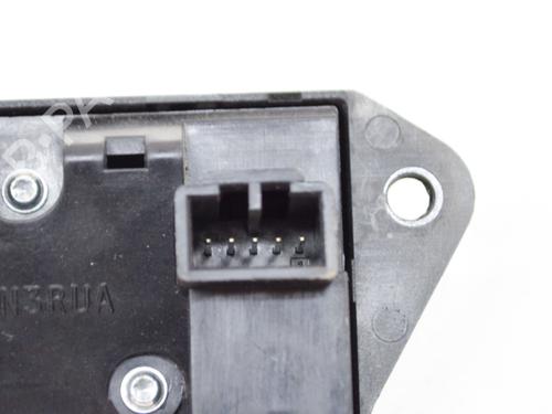 Switch LAND ROVER RANGE ROVER EVOQUE (L538) 2.0 D 4x4 | BP9629556I30 