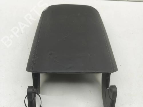 Used Armrest / Center console Armrest / Center console PORSCHE MACAN (95B) 3.0 S (340 hp) 33465476 33465476