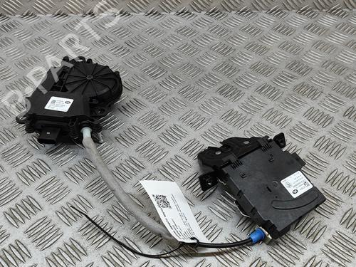 Used Tailgate lock LAND ROVER RANGE ROVER SPORT II (L494) 2.0 P400e PHEV 4x4 (300 hp) 27781070