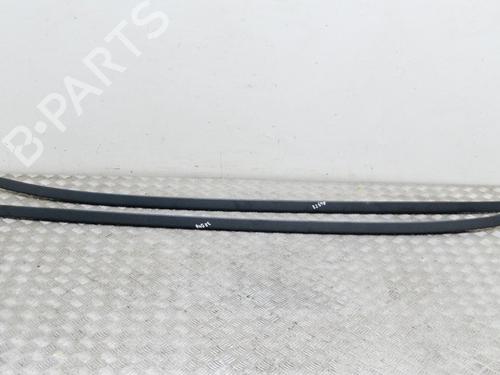 Used Roof bar VOLVO V60 I (155) 1.6 DRIVe (114 hp) 8355232