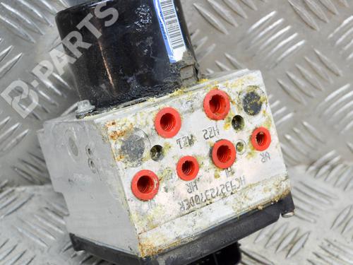 Pompe ABS RENAULT CLIO III (BR0/1, CR0/1) 1.2 16V (BR02, BR0J, BR11, CR02, CR0J, CR11) (75 hp) 8145285