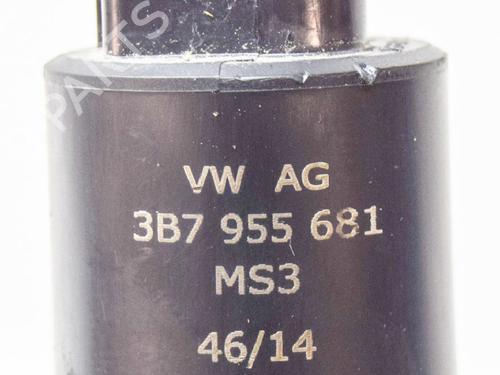 Washer pump AUDI Q5 (8RB) 2.0 TDI quattro | BP14618465E24 