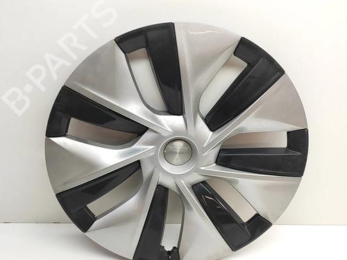 Used Hub cap TESLA MODEL Y (5YJY) EV Performance All-wheel Drive (534 hp) 31297050